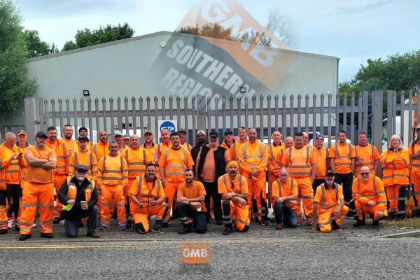 Canterbury refuse collectors to continue strike action after GMB members reject pay rise that won't start until next year