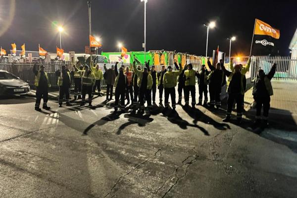 Eastbourne bin strike ends in 'massive win for GMB members'