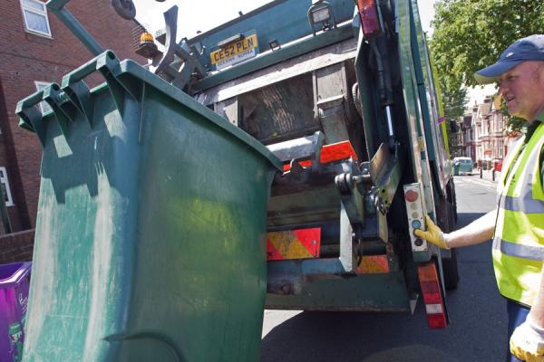 Biffa avoids bin chaos in Winchester by settling pay dispute